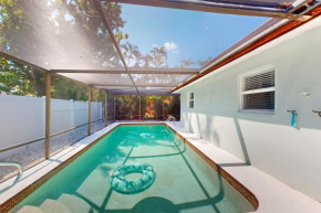 Lounging Palms Estate